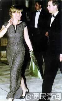 英爱德华王子与平民索菲举行世纪婚礼