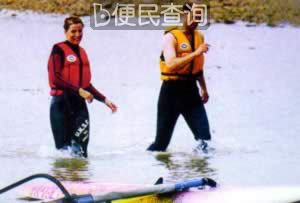 英爱德华王子与平民索菲举行世纪婚礼