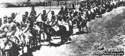 察哈尔民众抗日同盟军开赴前线抗日