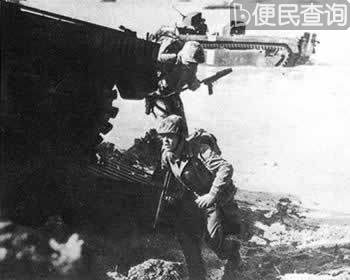 美军登陆日本冲绳岛