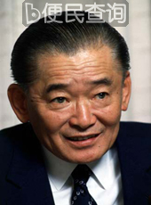 日本内阁总理大臣竹下登因贿赂案丑闻辞职